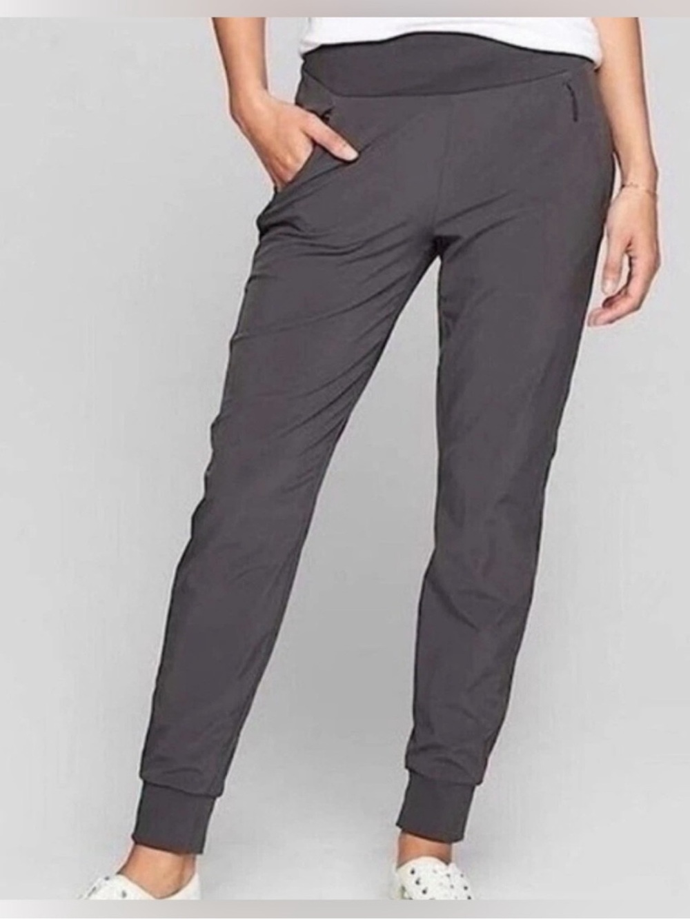 ATHLETA Women's Soho Jogger Pant LINED  Dark Gray Zipper Pockets Size 2